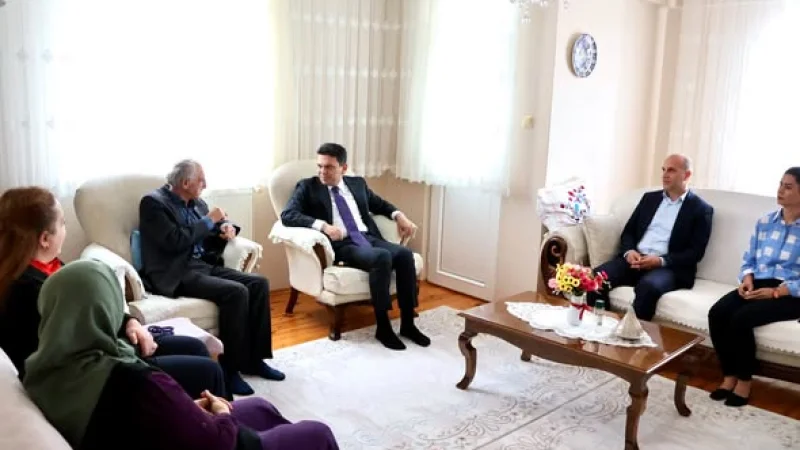 Akçaabat Kaymakamı Abdullah Şahin'den Şehit Ailesine Ziyaret
