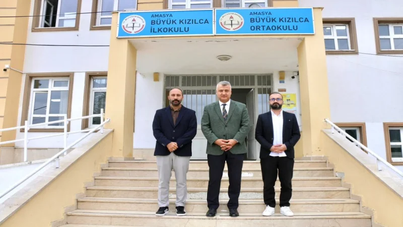 Amasya İl Milli Eğitim Müdürü Mehmet Ali Katipoğlu'ndan Okul Ziyareti
