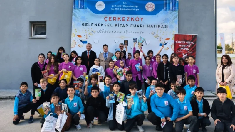 Çerkezköy'de Kitap Fuarı Heyecanı: 20 Bin Öğrenci Kitapla Buluşuyor