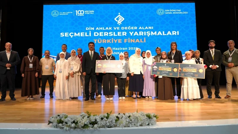 Din, Ahlak ve Değer Alanı Seçmeli Dersler Yarışmaları Türkiye Finali'nin Ödül Töreni Gerçekleştirildi