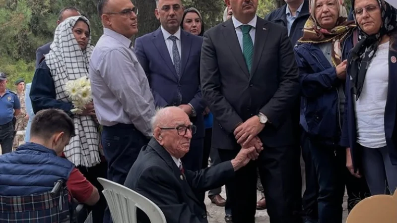 Edirne'de Şehitler Dualarla Anıldı: Üsteğmen Efkan Yıldırım ve Öğretmen Adnan Tunca Unutulmadı