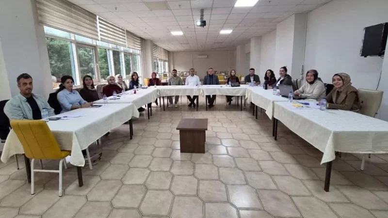 Karabük'te Sosyal Hizmet Personeline 'Danışmanlık Tedbiri' Eğitimi