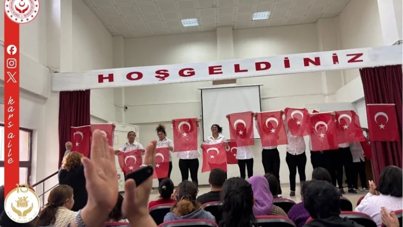 Kars'ta Özel Bireylerden Atatürk'ün Şehre Gelişinin 102. Yıl Dönümüne Özel Gösteri