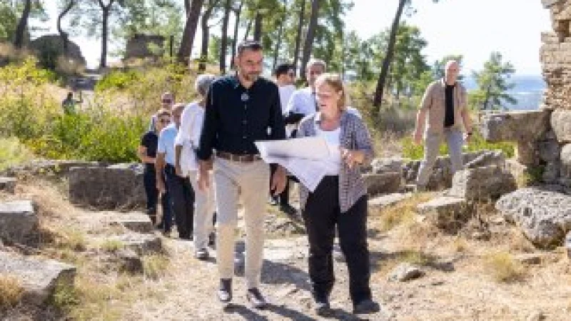 Manavgat Belediyesi'nden Lyrbe Antik Kenti'ndeki Kazı Çalışmalarına Destek