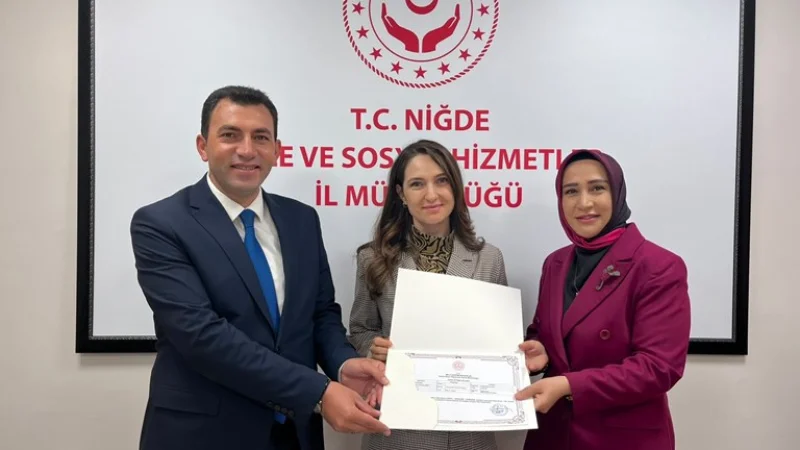 Niğde'de Sosyal Hizmet Personeline İşaret Dili Eğitimi