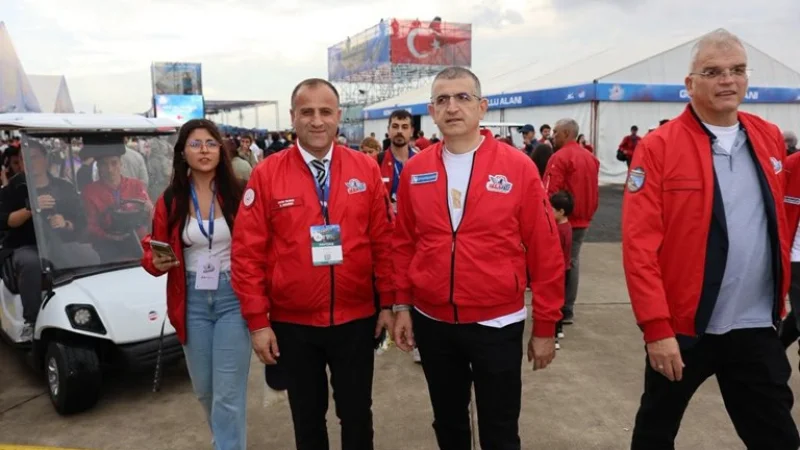 Şanlıurfa Aile ve Sosyal Hizmetler İl Müdürü Fatih Yılmaz, TEKNOFEST Güneydoğu'da İncelemelerde Bulundu