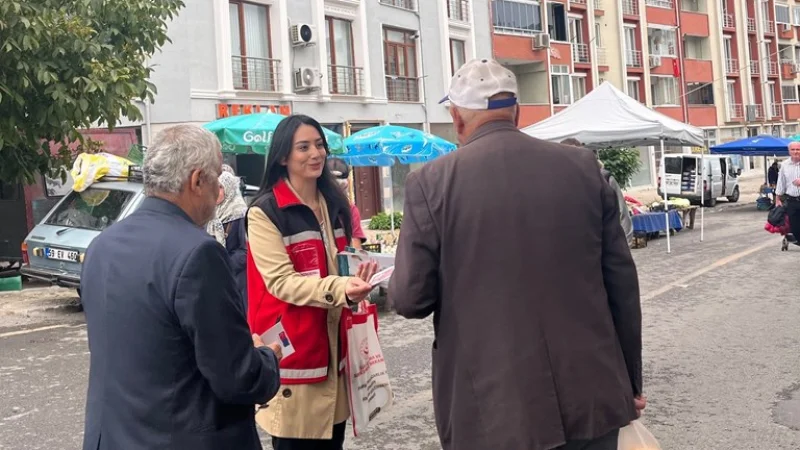 Tekirdağ'da Koruyucu Aile Modeli İçin Semt Pazarında Bilgilendirme Çalışması