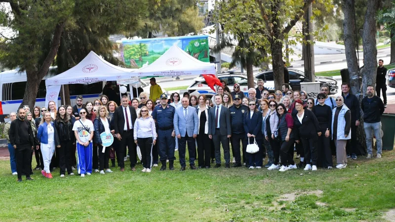 Yunusemre'de Dünya Yürüyüş Günü İçin Adımlar Sağlık İçin Atıldı