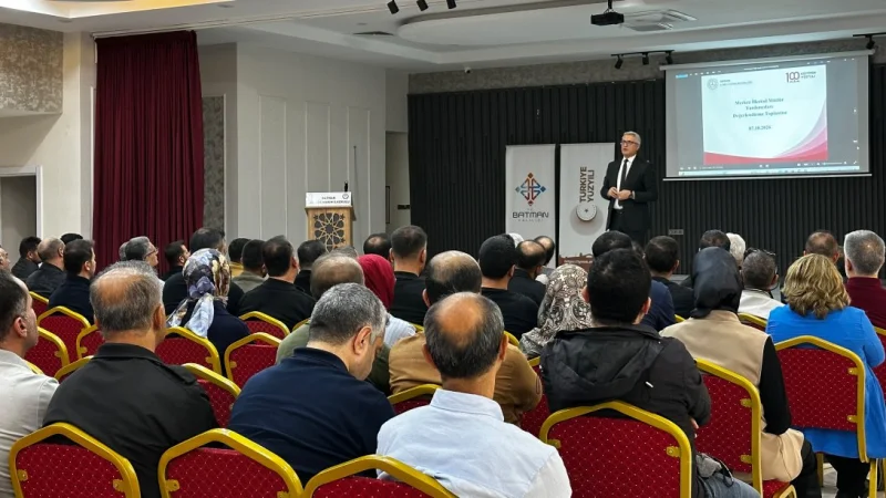 Batman'da Okul Müdür Yardımcıları Eğitimde Kalite İçin Bir Araya Geldi