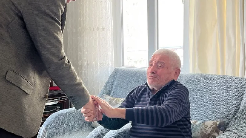 Bozyazı Kaymakamı Dr. Tuncay Topsakaloğlu'ndan Gazi Hasan Gümüş'e Ziyaret