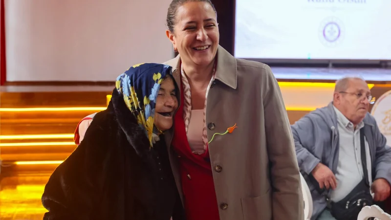 Burdur'da 1 Ekim Dünya Yaşlılar Günü Etkinliklerle Kutlandı