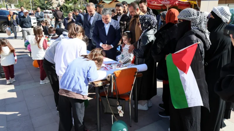 Gümüşhane'de Filistinli Çocuklar İçin Farkındalık Etkinliği