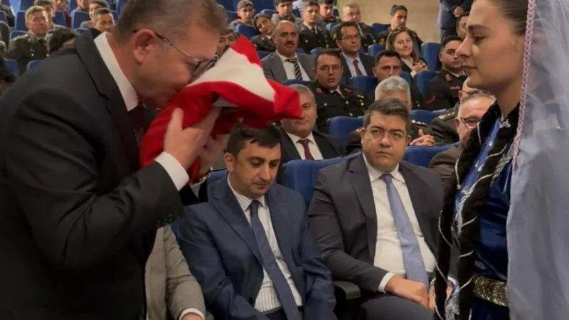 Kars'ta Atatürk'ün Şehre Gelişinin 102. Yıl Dönümü Törenlerle Kutlandı