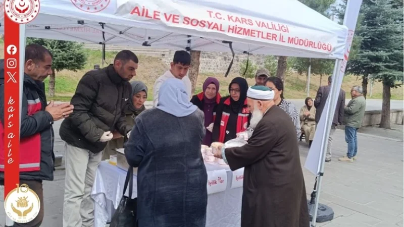 Kars'ta Camiler ve Din Görevlileri Haftası Nedeniyle İkramda Bulunuldu