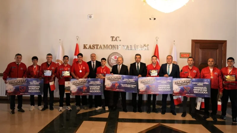 Kastamonulu Öğrenciler TEKNOFEST'te Türkiye Dereceleriyle Döndü