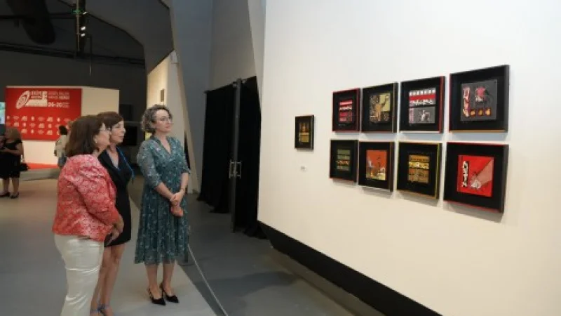 Kepez'de Sanatın Buluşması: 25. Ekim Geçidi Sergiye Kapılarını Açtı