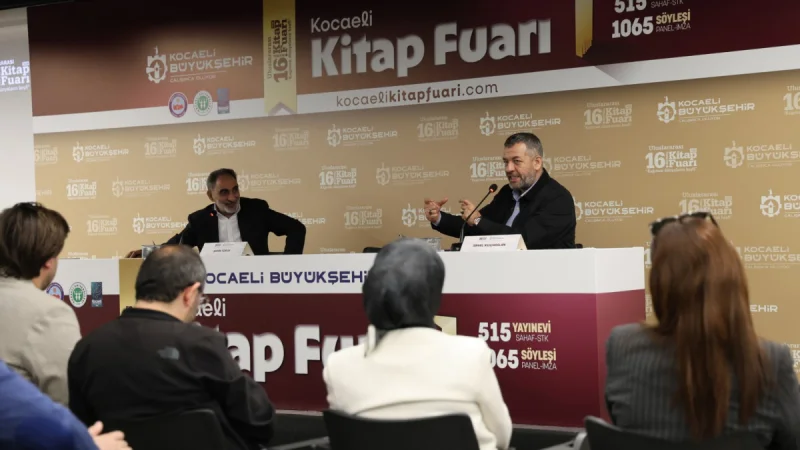 Kocaeli'de "Soyut Vatan" Kitabı Kitapseverlerle Buluştu