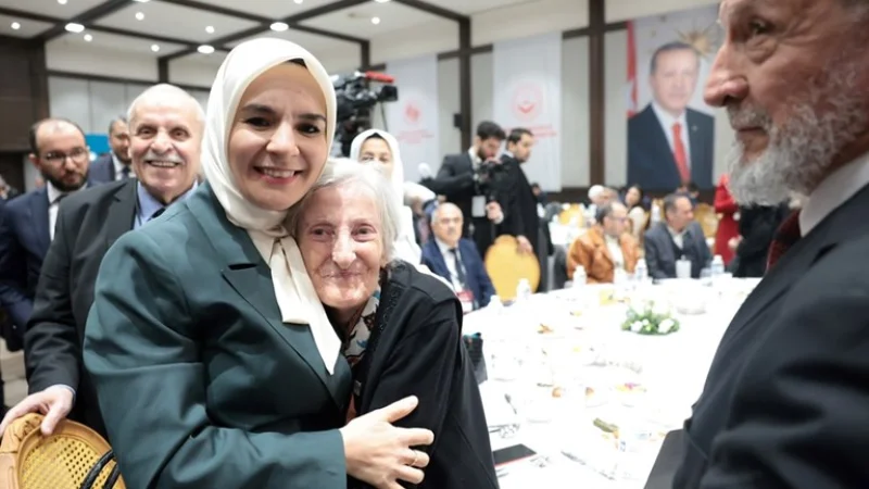 Manisa'da Ekim Ayı Yaşlı ve Engelli Aylıkları Hesaplara Yatırılıyor