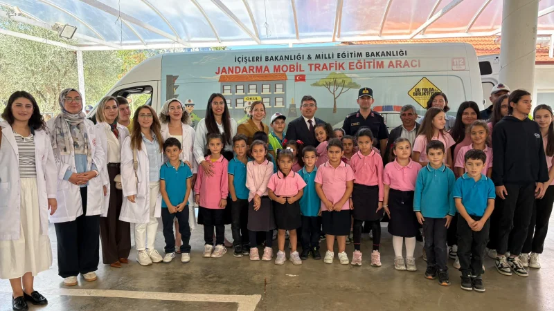 Marmaris'te Öğrencilere Yönelik Trafik Dedektifleri Eğitimi Düzenlendi