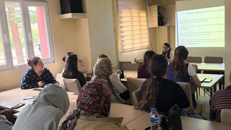 Sivas'ta Öğrencilere 'Şiddetsiz Yaşam' Eğitimi