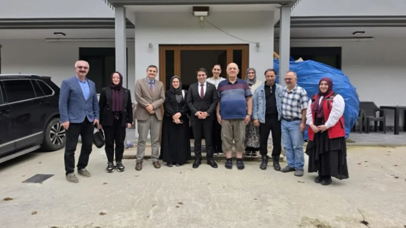 Trabzon'da Şehit Ailesine Vefa Ziyareti
