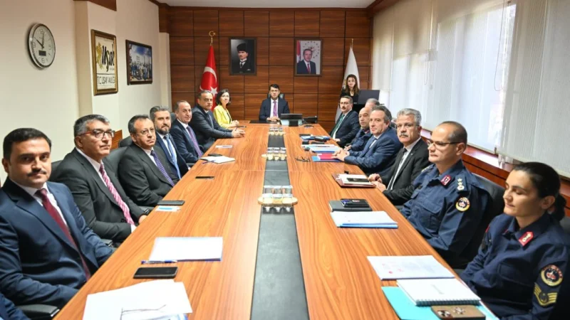 Uşak'ta Öğrencilerin Güvenliği İçin İş Birliği Protokolü Toplantısı Yapıldı