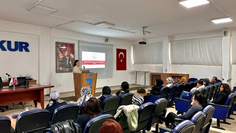 Zonguldak'ta İUP Çalışanlarına Kadına Yönelik Şiddetle Mücadele Eğitimi