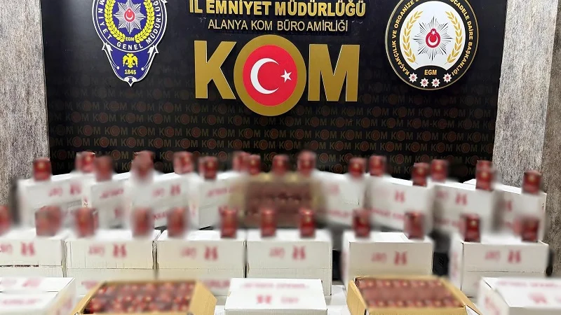 Antalya Emniyeti'nden Kaçakçılık Operasyonu: Çok Sayıda Kaçak Ürün Ele Geçirildi
