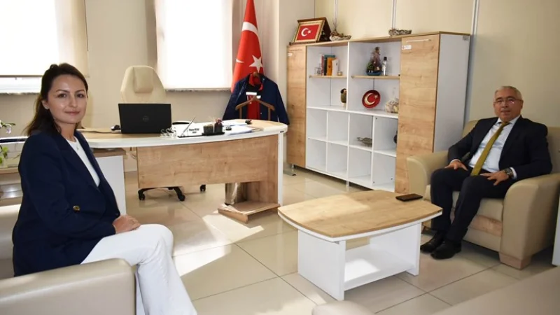 Bursa'da 17 İlçede 11 Sosyal Hizmet Merkeziyle Vatandaşlara Destek Sağlanıyor