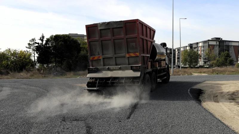 Çerkezköy'de Beş Sokakta Sathi Kaplama Çalışmaları Tamamlandı