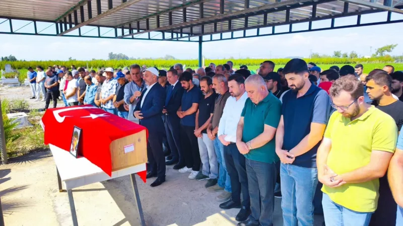Girne-Taşucu Seferini Yapan Geminin Alabora Olması Sonucu Hayatını Kaybeden Özgür Gönül Tarsus'ta Toprağa Verildi