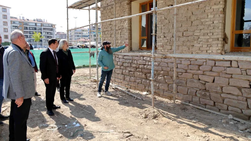 Karatay'da Tarihi Camiler ve Çeşmeler Restore Ediliyor