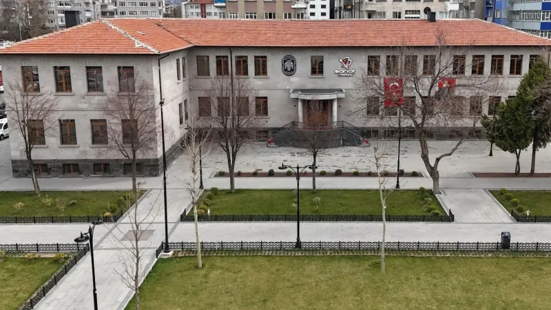 Kayseri'nin Sanat Durağı Sanat Melikgazi Yoğun İlgi Görüyor