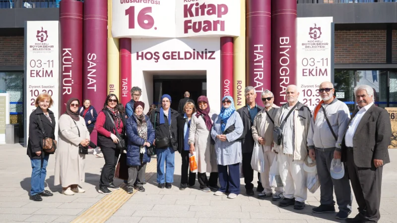 Kocaeli Kitap Fuarı'nda Saygınlar Kulübü üyeleri ağırlandı