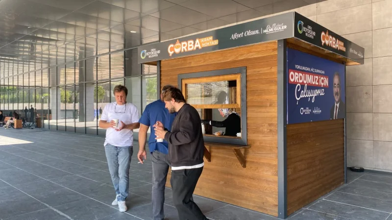 Ordu Büyükşehir Belediyesi Şehir Hastanesinde Çorba İkramına Başladı