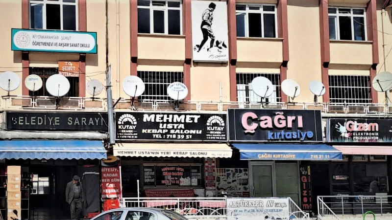 Şuhut Belediyesi'nden Dükkan Kiralama İhalesi