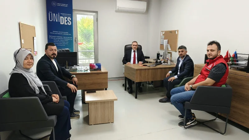 Talas Kaymakamı İlyas Memiş'ten Erciyes Üniversitesi Öğrenci Yaşam Merkezi'ne Ziyaret