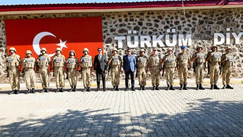 Tunceli Valisi Şefik Aygöl'den Darıkent Jandarma Karakolu'na Ziyaret
