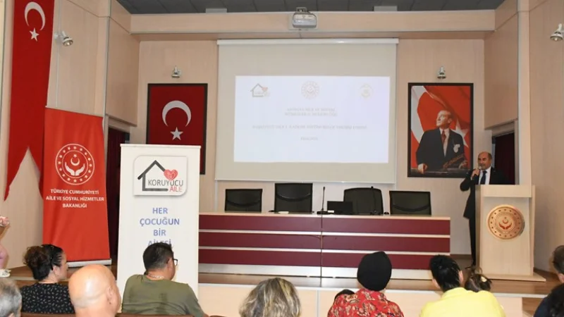 Antalya’da Koruyucu Ailelere Yönelik 1. Kademe Eğitimi Tamamlandı