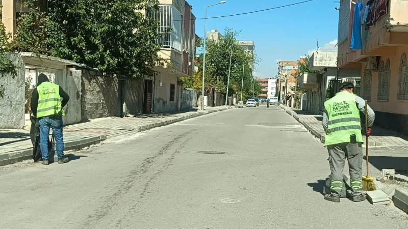 Batman'da Kapsamlı Temizlik Çalışmaları Sürüyor