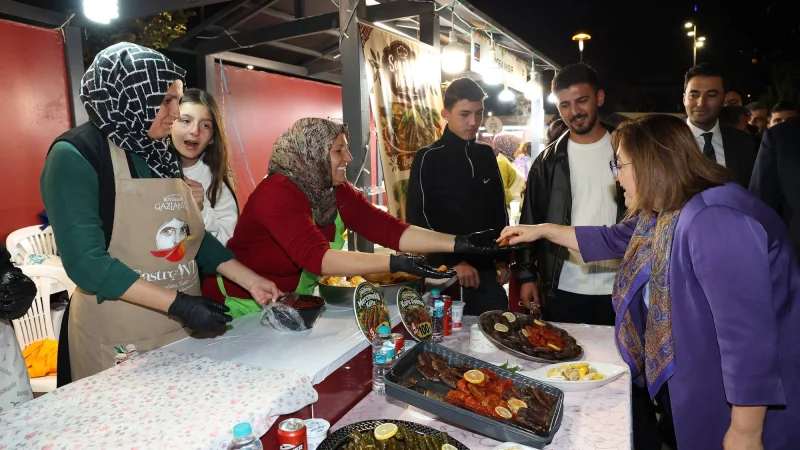 GastroAntep Festival Park'taki Stantlar Ziyaret Edildi