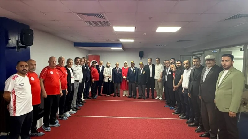 Gaziantep'te Gaziler ve Huzurevi Sakinleri Bocce Dostluk Maçında Buluştu