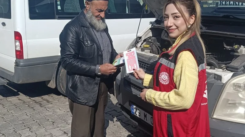 Gümüşhane'de Koruyucu Aile Hizmeti İçin Tanıtım Standı Kuruldu