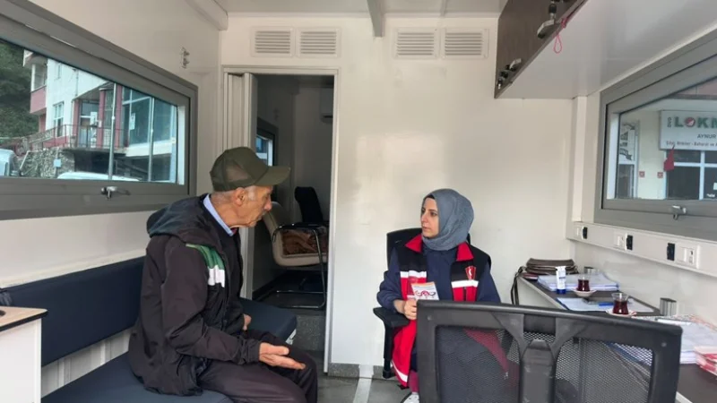 Gümüşhane'de Mobil Sosyal Hizmet Merkezi Vatandaşlarla Buluştu