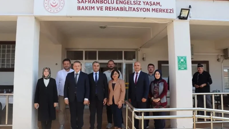 Karabük'te Engelsiz Yaşam Merkezinde Moral ve Sosyal Uyum Etkinliği