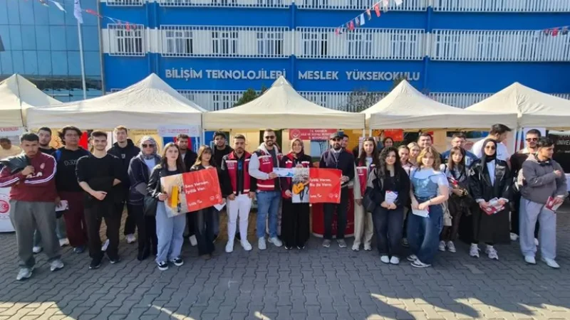 Karabük'te Gençlik Festivalinde Sosyal Hizmetler Stantlarına Yoğun İlgi