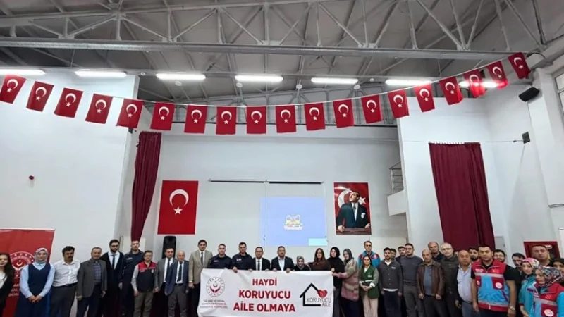 Karabük'te Gönül Elçileri Projesi Kapsamında Koruyucu Aile Programı Düzenlendi