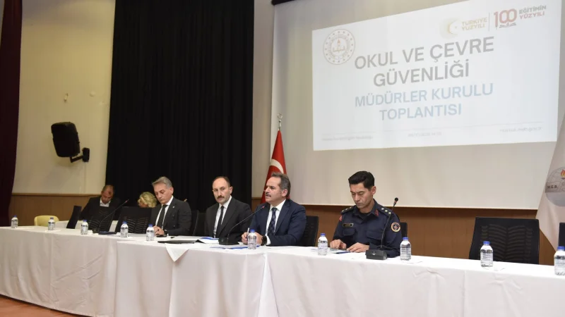 Mamak'ta Okul ve Çevre Güvenliği Masaya Yatırıldı