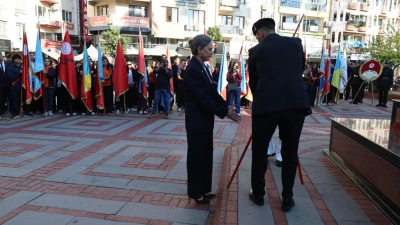 Nazilli'de Atatürk'ün İlçeye Gelişinin 89. Yıl Dönümü Törenle Kutlandı