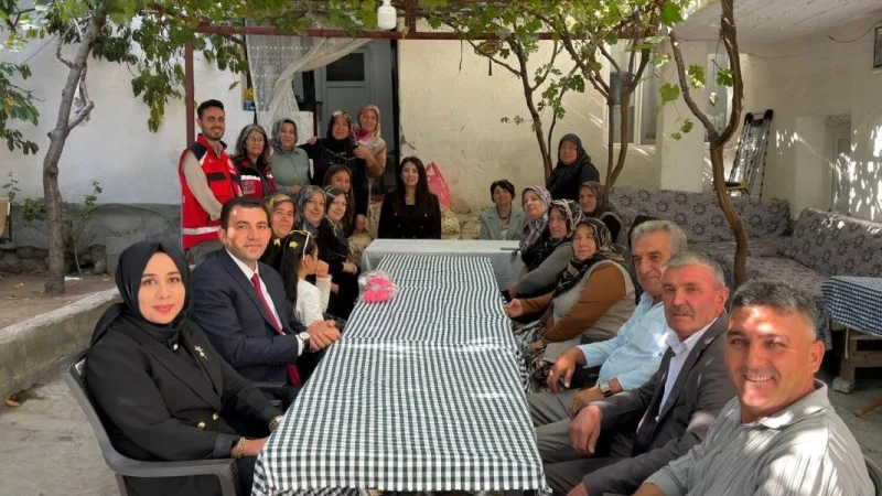 Niğde'de Koruyucu Aileler ve Çocuklar Bir Araya Geldi